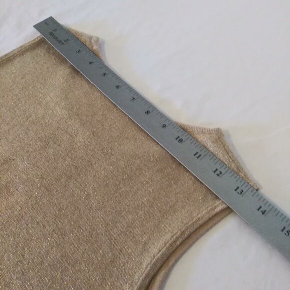 Peter Nygard women's size L gold metallic shell tank top - Picture 8 of 14